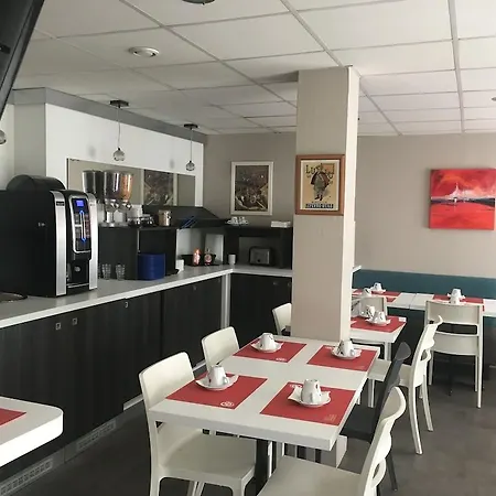 Otel The Originals City, Novella, Centre Gare Nantes