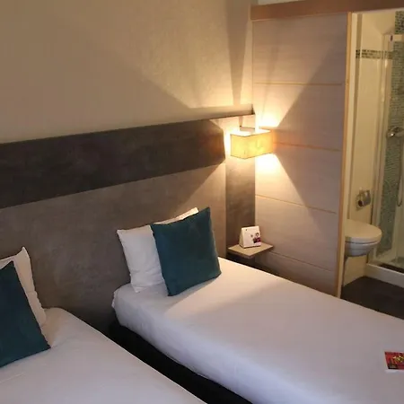 The Originals City, Novella, Centre Gare Otel 2*