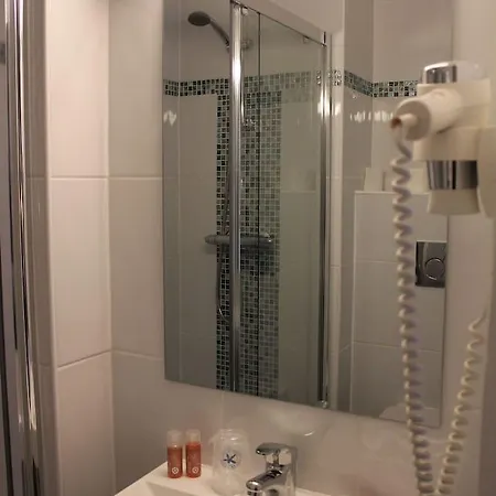 Otel The Originals City, Novella, Centre Gare Nantes