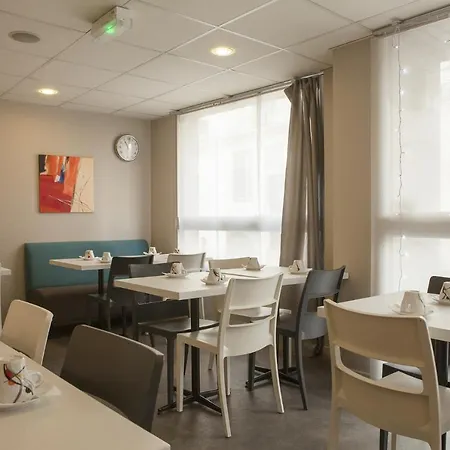 The Originals City, Novella, Centre Gare Otel 2*